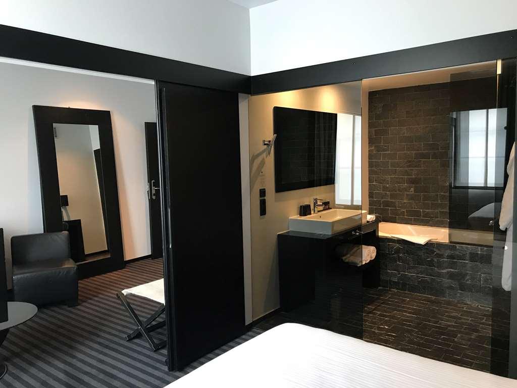 Hotel Yooma Bw Premier Collection 4*