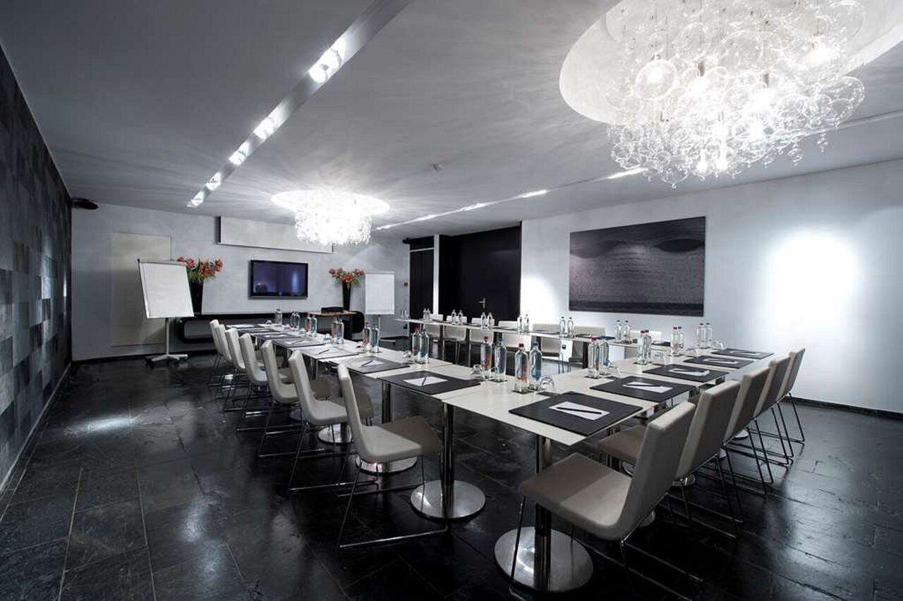 Yooma Bw Premier Collection Hotel