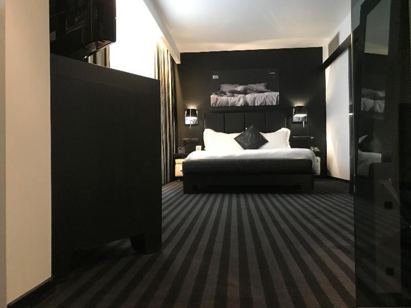 Yooma Bw Premier Collection Saint-Gilles